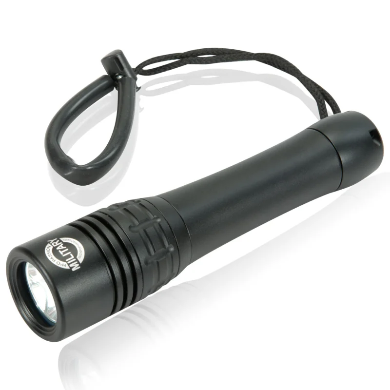 Sofort Bestellen Tauchlampe Military - 1500 Lumen Chipleistung, kompakt und hell