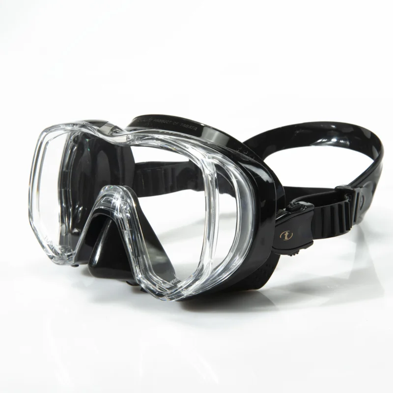 Rabatt TUSA Maske Tri-Quest mit schwarzem Silikon M3001